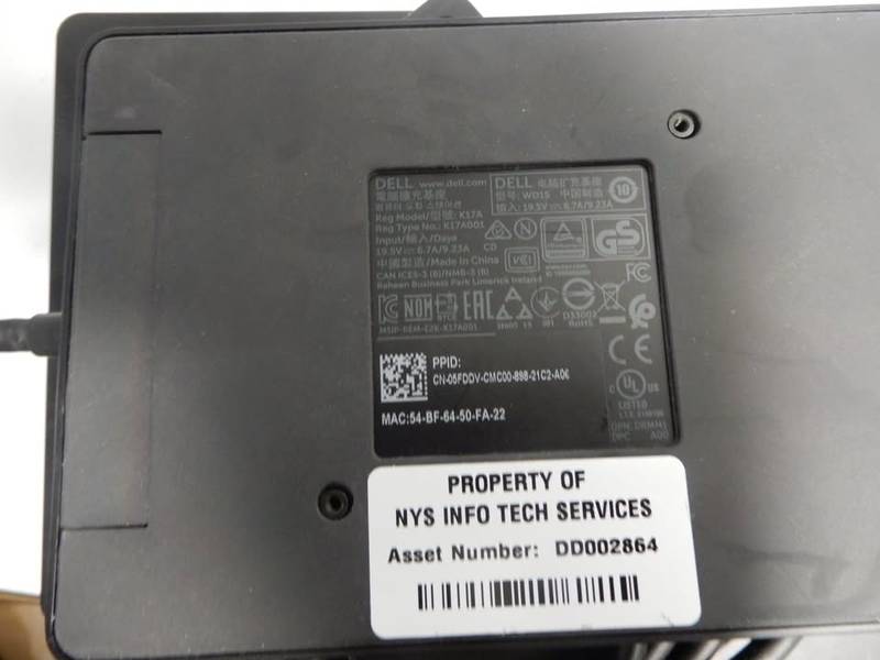 Image 3 de Dell WD15 Docking Station 4K | Chargeur de 130W inclus |USB-C| HDMI, VGA, MiniDP